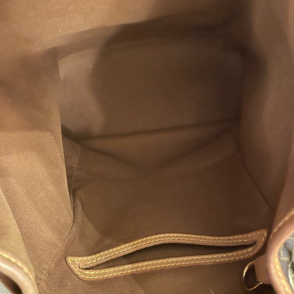 Vintage Louis Vuitton Montsouris MM backpack - Picture 10 of 14